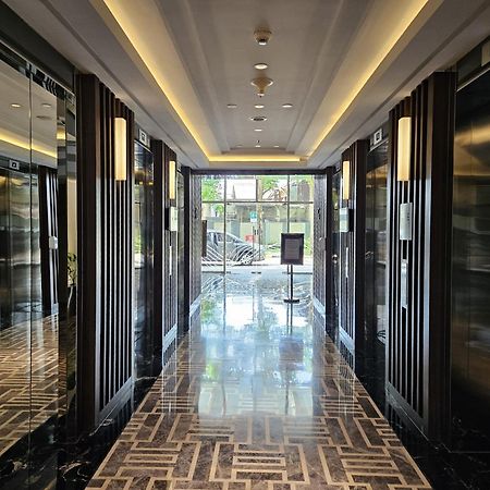 3Br Flat In Taman Anggrek Residence Jacarta Exterior foto