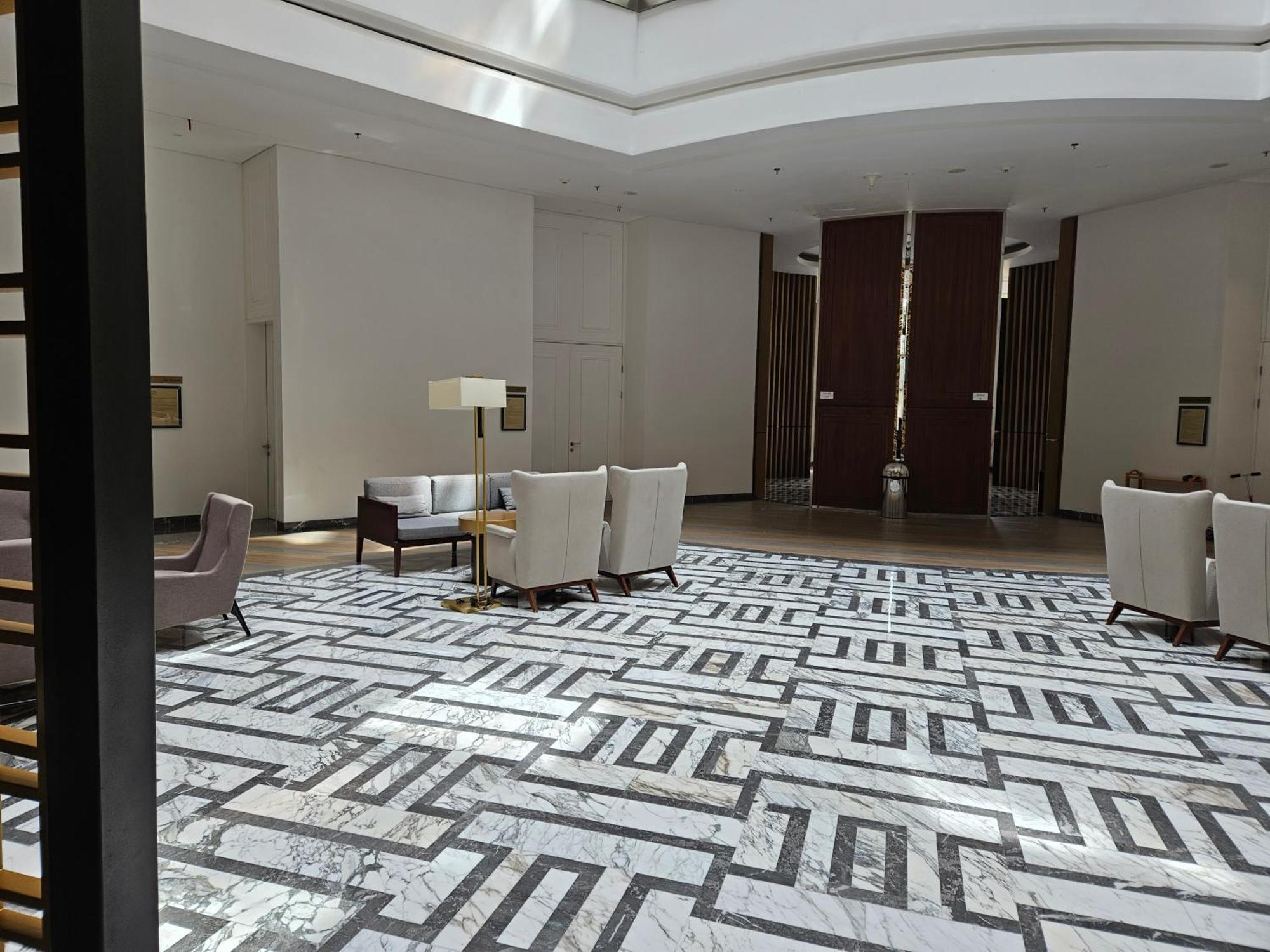3Br Flat In Taman Anggrek Residence Jacarta Exterior foto